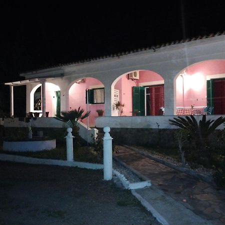 Vanilla House Палеокастрица Экстерьер фото