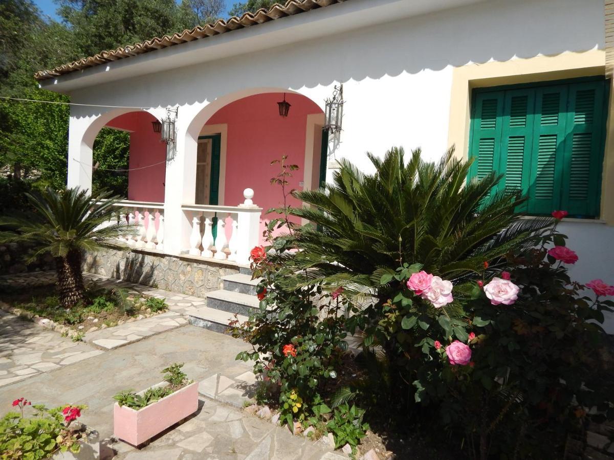 Vanilla House Палеокастрица Экстерьер фото